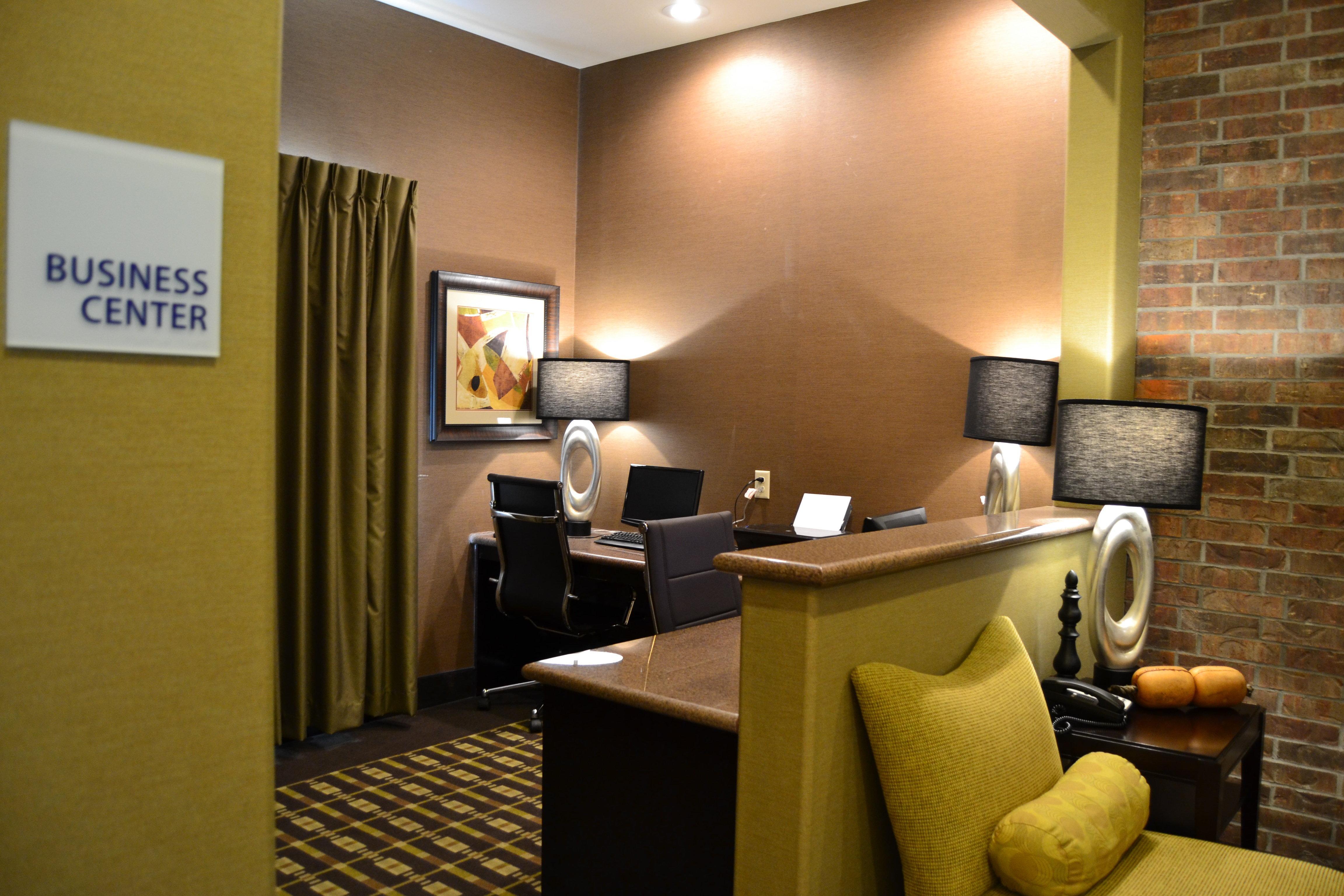 Holiday Inn Express And Suites Heber Springs By Ihg Exterior photo